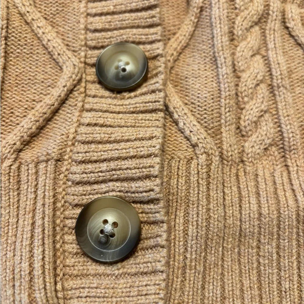 Charter Club Cable Knit Sweater Vest Medium Camel Button Front Pockets Vintage